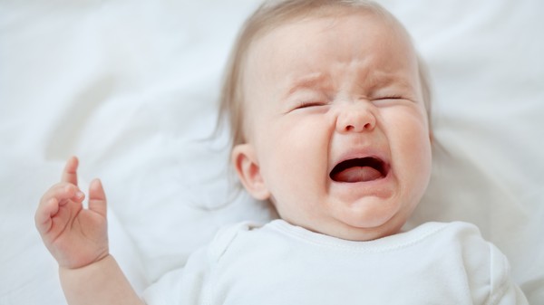 Les crises de bébé: comment calmer un enfant