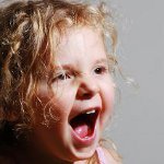 Les farces des enfants: comment se battre