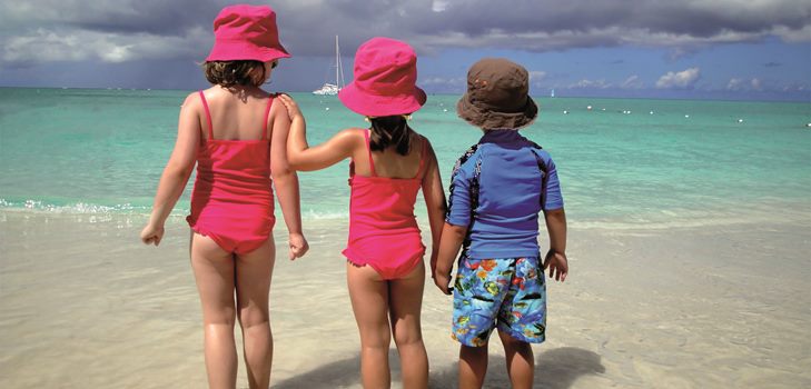 Bronzage des enfants: bronzer correctement