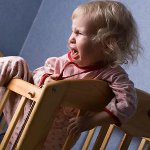 Comment apprendre à un enfant à s'endormir tout seul