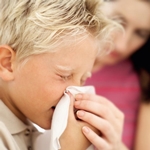 Traitement des allergies chez les enfants par des remèdes populaires