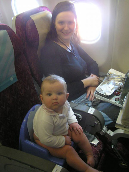 Un petit enfant dans l'avion: conseils de parents expérimentés