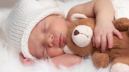 Enfant en 1 mois
