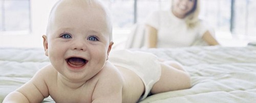 Ce qu'un enfant devrait être capable de faire en 7 mois
