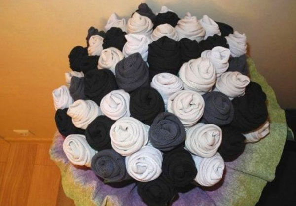 Comment faire un bouquet de chaussettes pour hommes