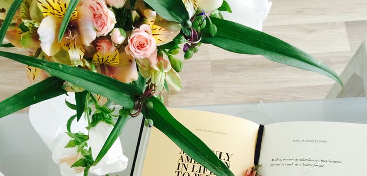 Bouquet de fleurs avec ses propres mains - un atelier au tour par tour