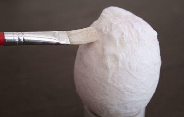 Père Noël avec leurs mains sur la nouvelle 2017 - étape par classes de maître étape à partir de matériaux de rebut, des bouteilles en plastique, tasses, photo et vidéo