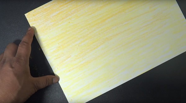 Dessin sur le thème "Automne": cours de maître avec des crayons et des peintures pour les classes de maternelle et d'école 1-5