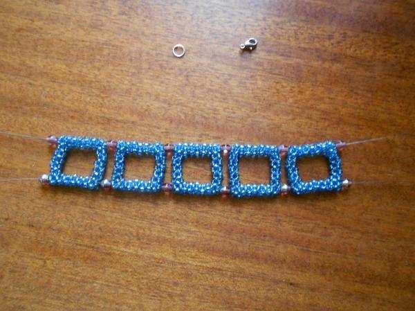Comment faire un bracelet de perles pour les débutants