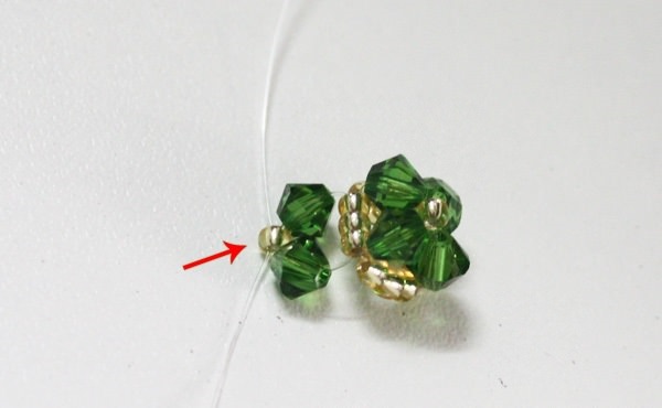 Comment faire un bracelet de perles pour les débutants