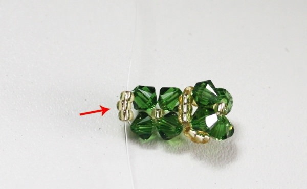 Comment faire un bracelet de perles pour les débutants