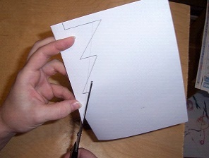 découper le carton blanc faire la pièce