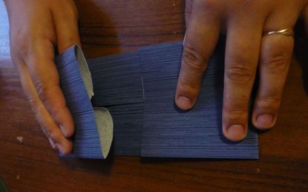 Enveloppe de papier A4 avec vos propres mains