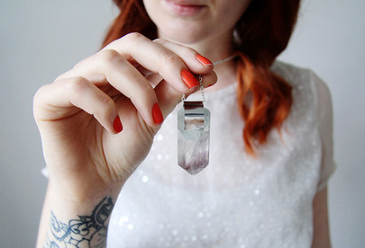 Comment faire un beau pendentif avec une pierre naturelle