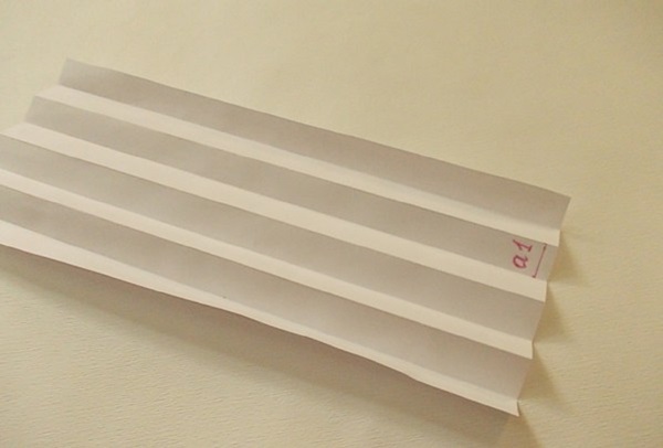 Comment faire une épée de papier avec vos propres mains