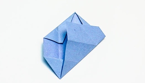 Comment faire une fleur d'origami avec vos propres mains