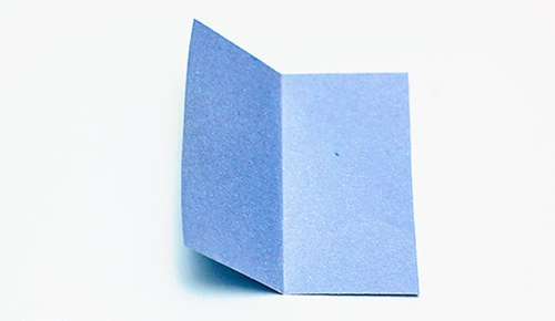 Comment faire une fleur d'origami avec vos propres mains