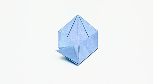 Comment faire une fleur d'origami avec vos propres mains