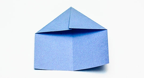 Comment faire une fleur d'origami avec vos propres mains
