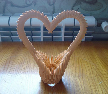 Comment faire de l'origami à partir de coeur de papier, vidéo