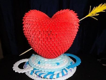 Comment faire de l'origami à partir de coeur de papier, vidéo