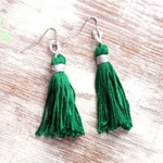 Comment faire des boucles d'oreilles à partir des fils de leurs propres mains