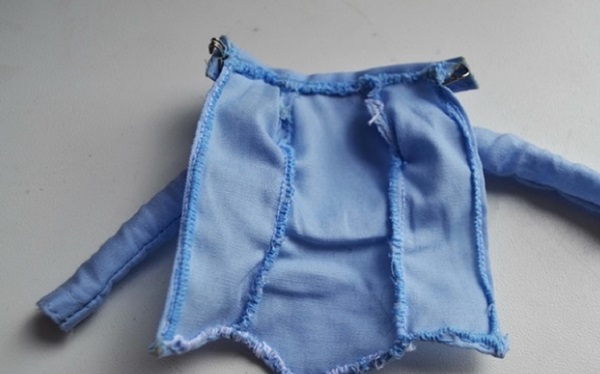 Comment coudre des vêtements de poupée avec vos propres mains