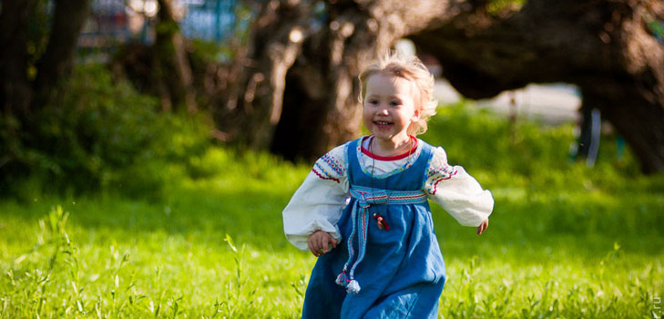 Comment coudre un sarafan pour une fille dans un style folklorique