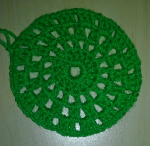 Comment attacher un chapeau de bébé d'été au crochet. Master class sur le tricot des chapeaux d'été des enfants