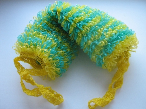 Comment attacher un crochet de loofah?