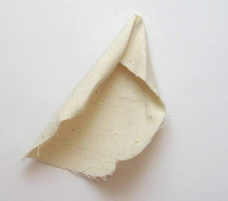 Nous fabriquons la poupée Maslenitsa de nos propres mains.
