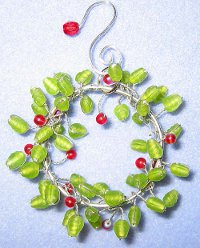 Jouets du Nouvel An à partir de perles