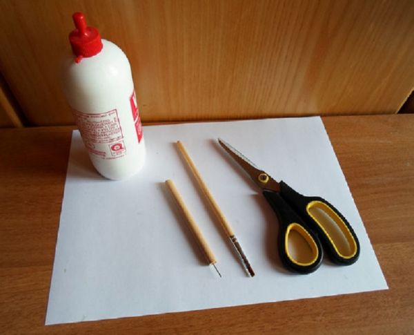 Beaux flocons de neige pour la nouvelle année 2017 avec leurs propres mains de papier - diagrammes et photos en plusieurs étapes. Cours de maître pour les enfants sur de grands flocons de neige en technique origami