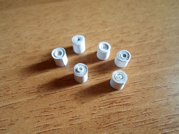 Beaux flocons de neige pour la nouvelle année 2017 avec leurs propres mains de papier - diagrammes et photos en plusieurs étapes. Cours de maître pour les enfants sur de grands flocons de neige en technique origami