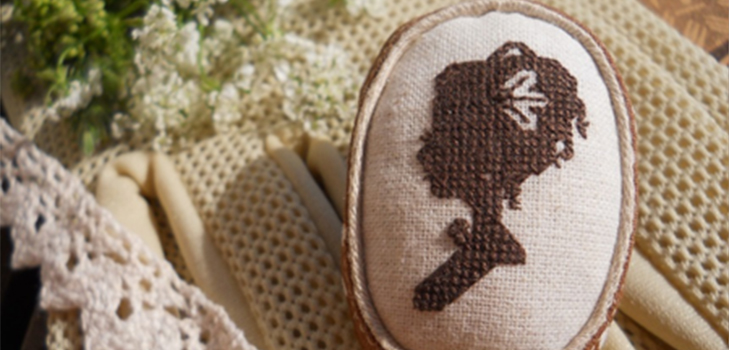 Broche de volume avec ses propres mains