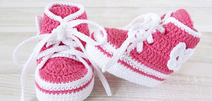 Chaussons au crochet avec une description étape par étape pour les débutants