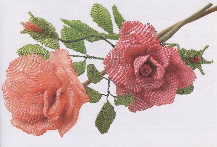 Tissage de roses à partir de perles