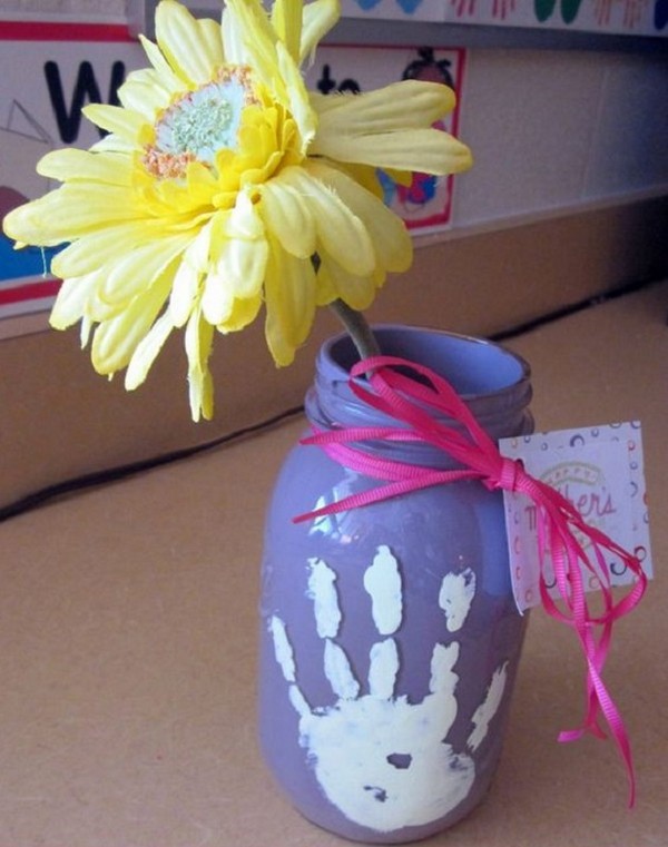 Cadeau pour la fête des mères avec ses propres mains - classes de maître pour la maternelle et l'école primaire