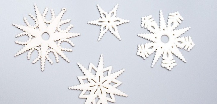 beaucoup de flocons de neige