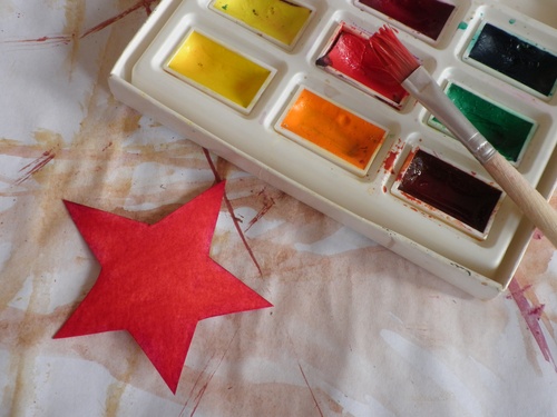 Scrapbooking: un hand-crafted par le 9 mai avec leurs propres mains à l'école