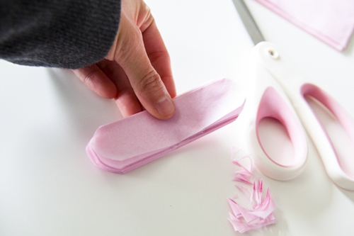 Comment faire des pom-poms à partir de papier