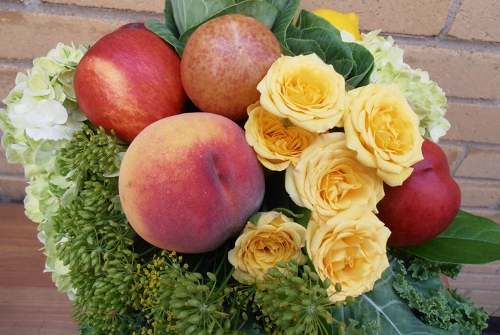 Lui-même un fleuriste: 5 bouquets d'automne avec des légumes et des fruits