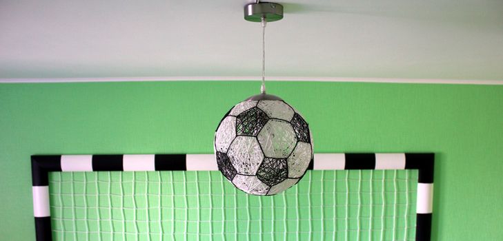 Boule de lampe avec vos mains