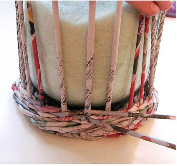 Tissage à partir de tubes de journaux pour les débutants