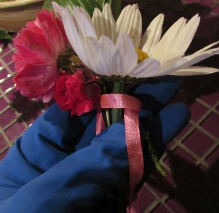 Guirlande de fleurs pour le mariage de leurs propres mains