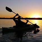 Voyage d'eau sur les kayaks Voyage d'eau sur les kayaks