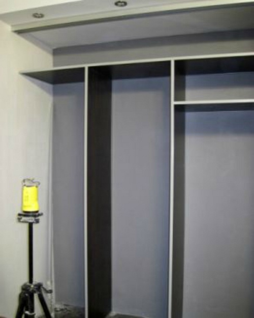 Armoire encastrée avec ses propres mains