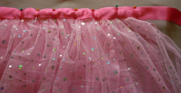 Comment faire une jupe en tulle avec vos propres mains