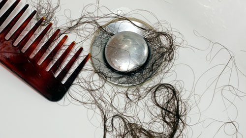 Qu'est-ce que le vieillissement des cheveux?