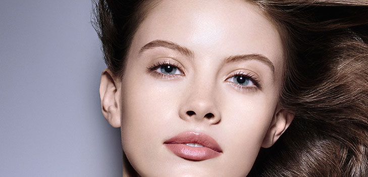 Maquillage efficace le 8 mars: Secrets of Chanel